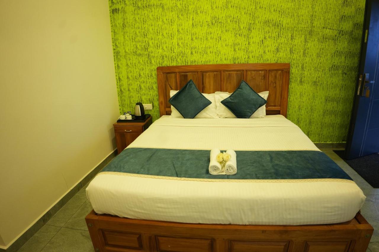 Vaga Mist Resort Vagamon Idukki Exterior foto