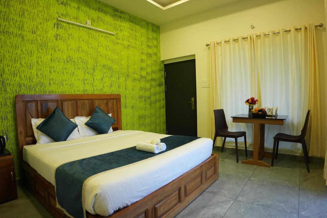 Vaga Mist Resort Vagamon Idukki Exterior foto