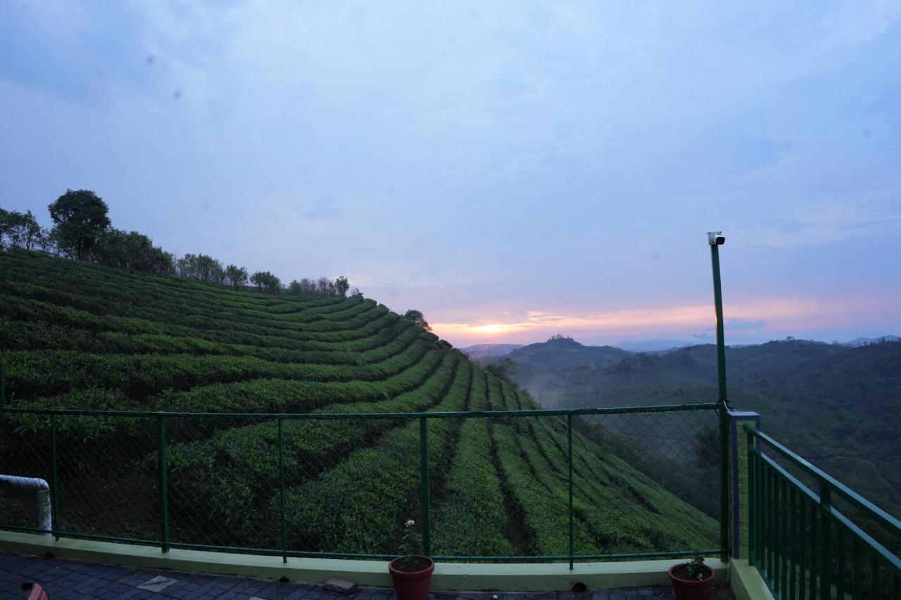 Vaga Mist Resort Vagamon Idukki Exterior foto